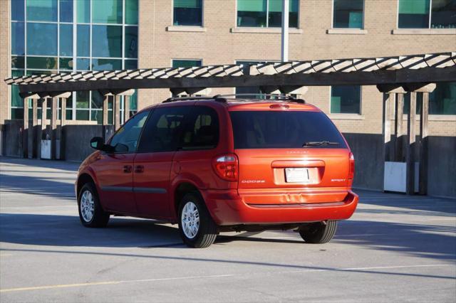 used 2002 Dodge Caravan car, priced at $7,895