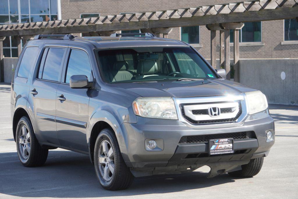 used 2011 Honda Pilot car, priced at $7,995