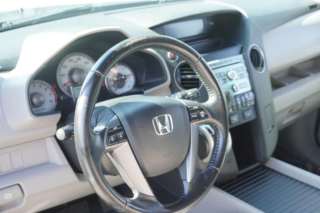 used 2011 Honda Pilot car, priced at $7,995