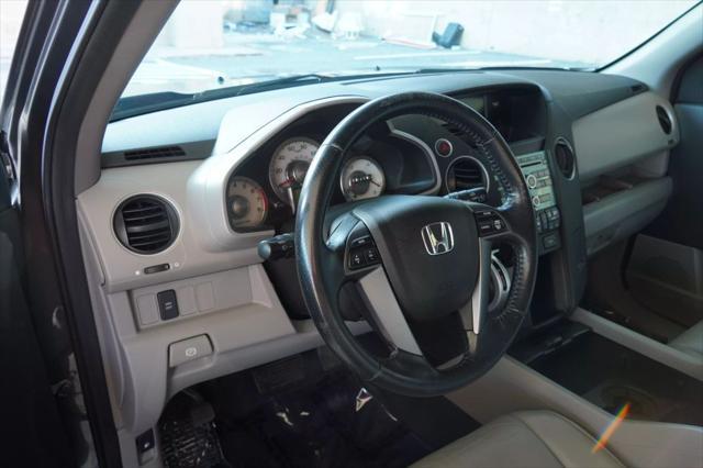 used 2011 Honda Pilot car, priced at $10,495