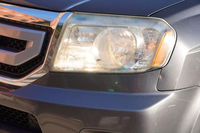 used 2011 Honda Pilot car, priced at $9,995