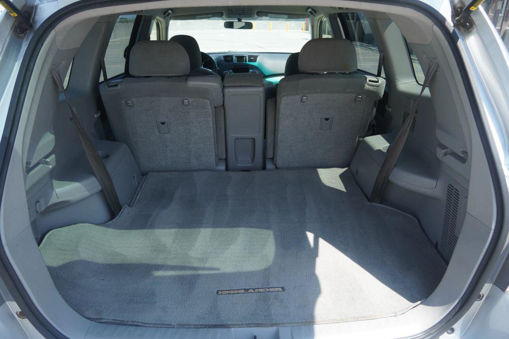 used 2012 Toyota Highlander Hybrid car, priced at $15,795