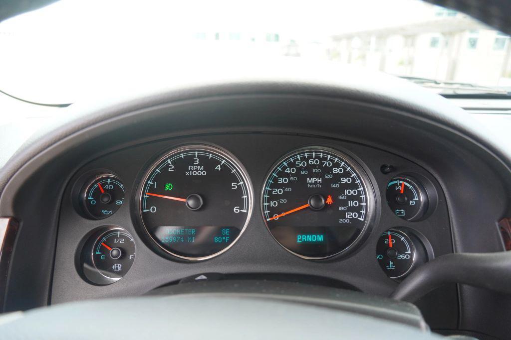 used 2012 GMC Yukon car, priced at $10,995