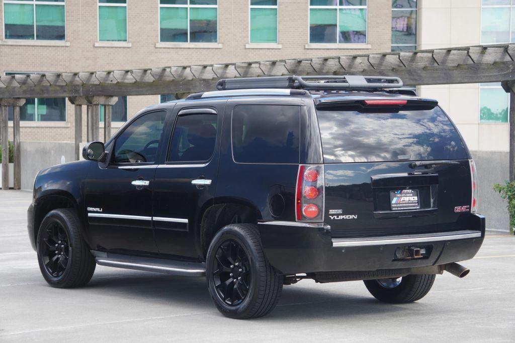 used 2012 GMC Yukon car, priced at $10,995