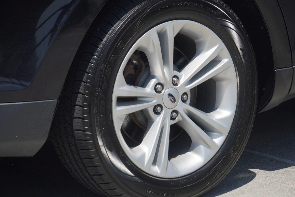 used 2017 Ford Taurus car, priced at $9,995