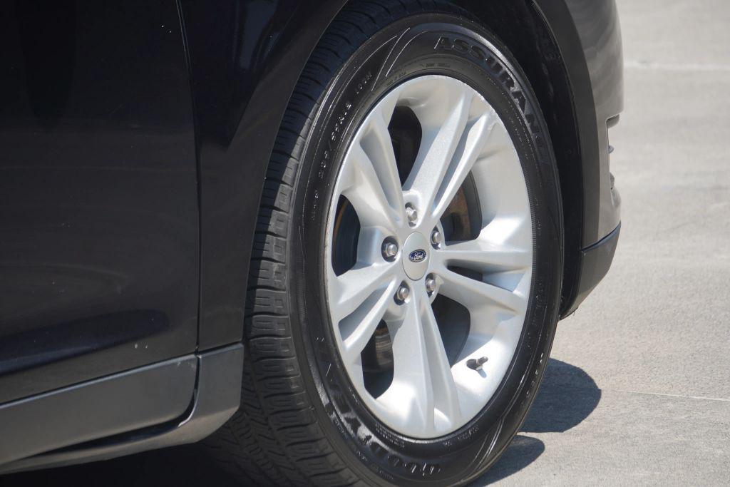 used 2017 Ford Taurus car, priced at $9,995