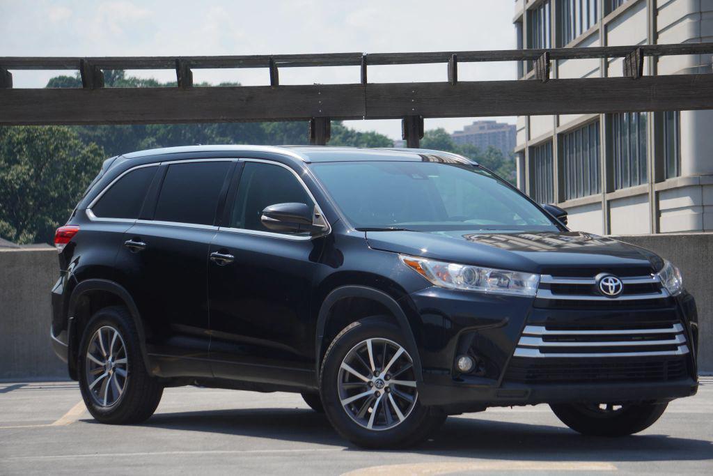 used 2017 Toyota Highlander car, priced at $21,995