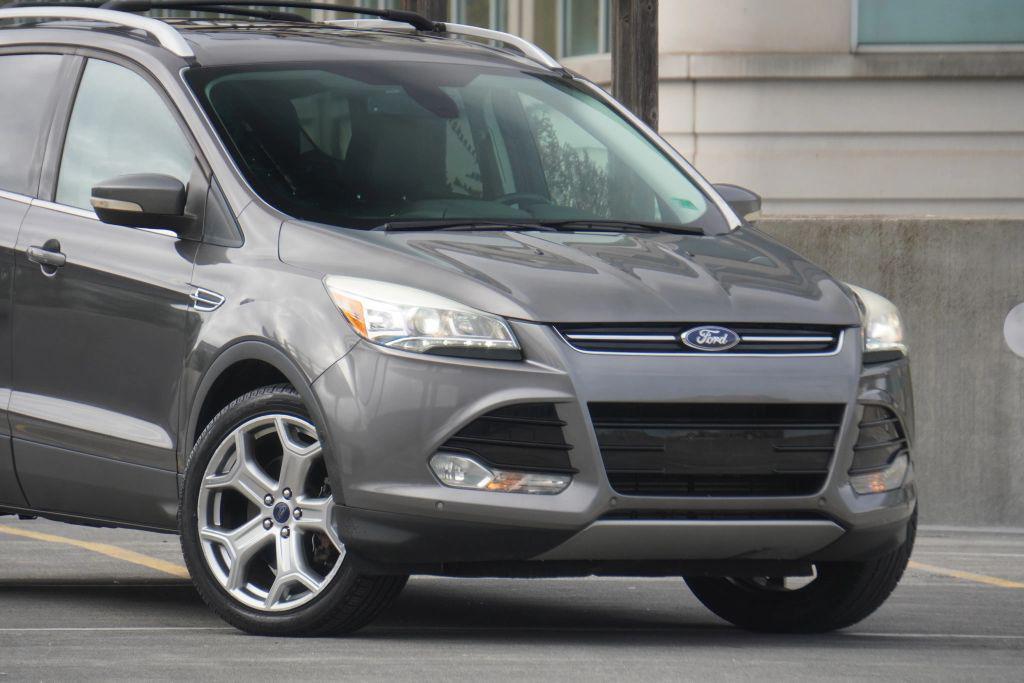 used 2013 Ford Escape car, priced at $7,995