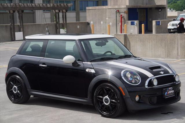 used 2013 MINI Hardtop car, priced at $7,998
