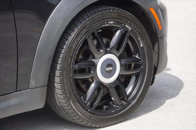 used 2013 MINI Hardtop car, priced at $7,998