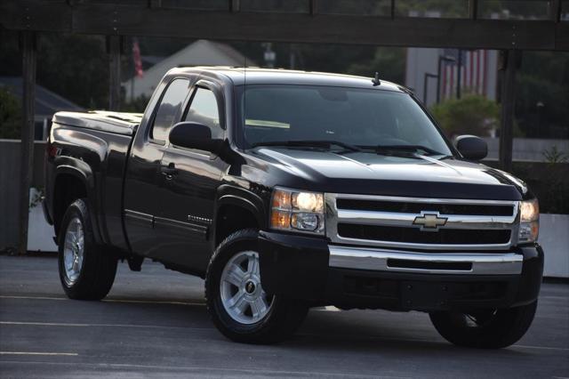 used 2009 Chevrolet Silverado 1500 car, priced at $11,295