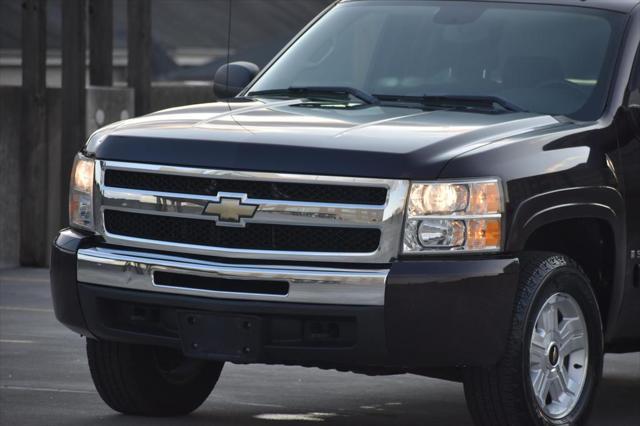 used 2009 Chevrolet Silverado 1500 car, priced at $11,295