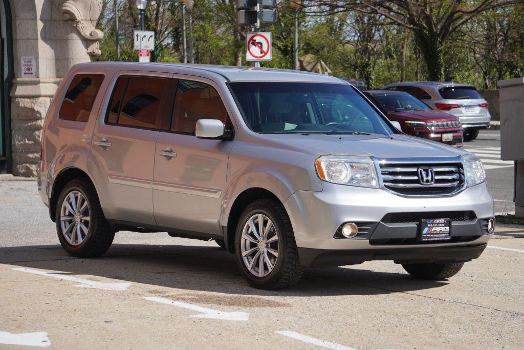 used 2013 Honda Pilot car, priced at $9,750