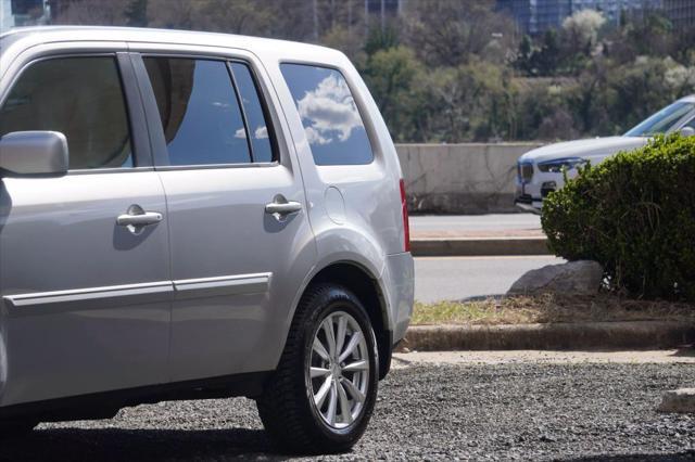 used 2013 Honda Pilot car, priced at $10,495