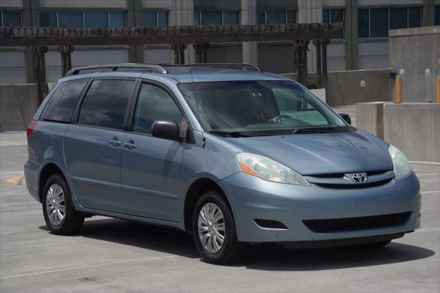 used 2006 Toyota Sienna car, priced at $4,895