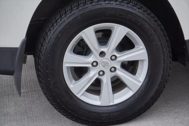 used 2012 Toyota Highlander car, priced at $10,495