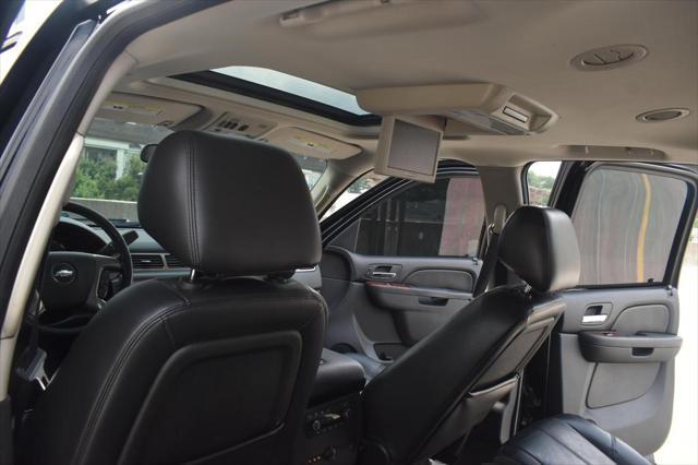 used 2013 Chevrolet Suburban car, priced at $9,887