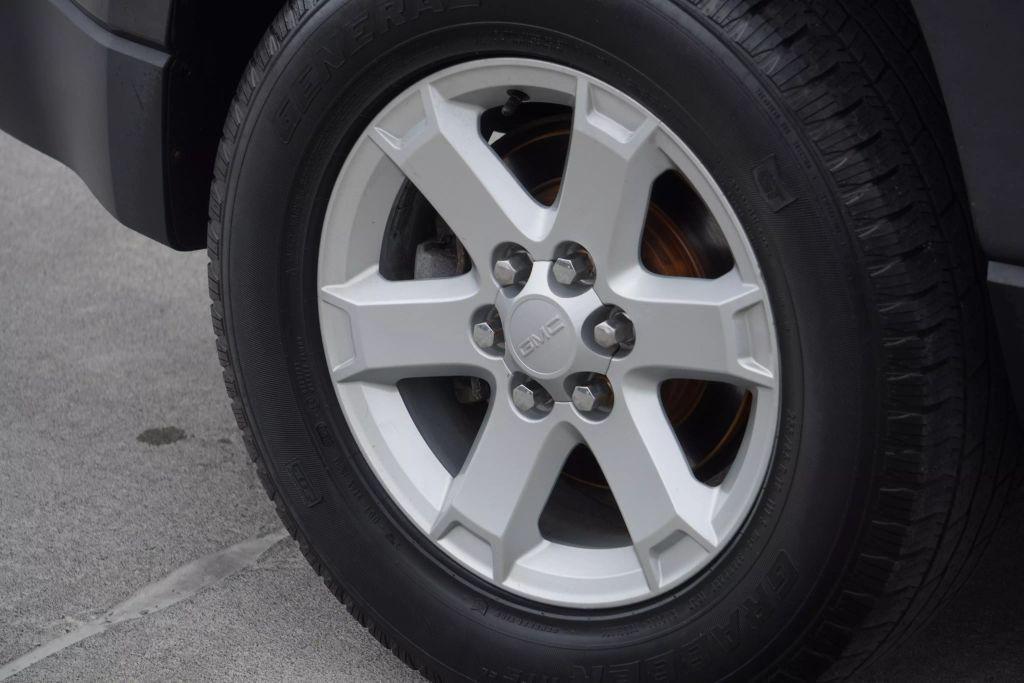 used 2014 GMC Acadia car, priced at $6,995