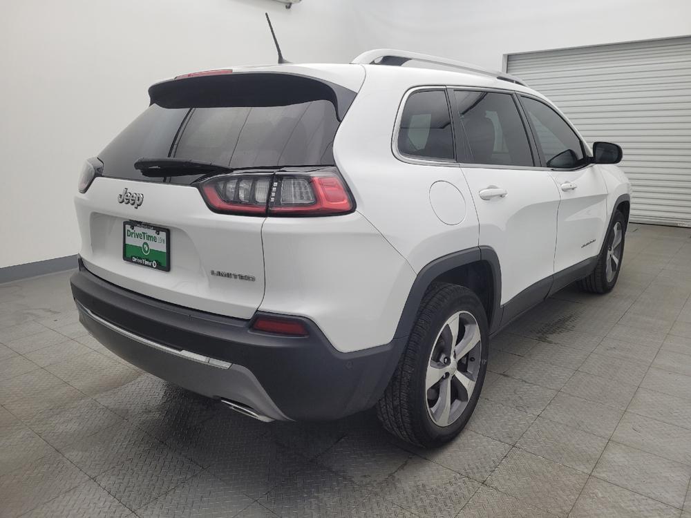 used 2021 Jeep Cherokee car, priced at $19,595