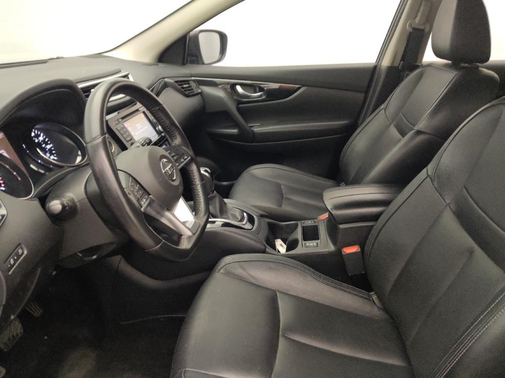 used 2018 Nissan Rogue Sport car, priced at $17,295