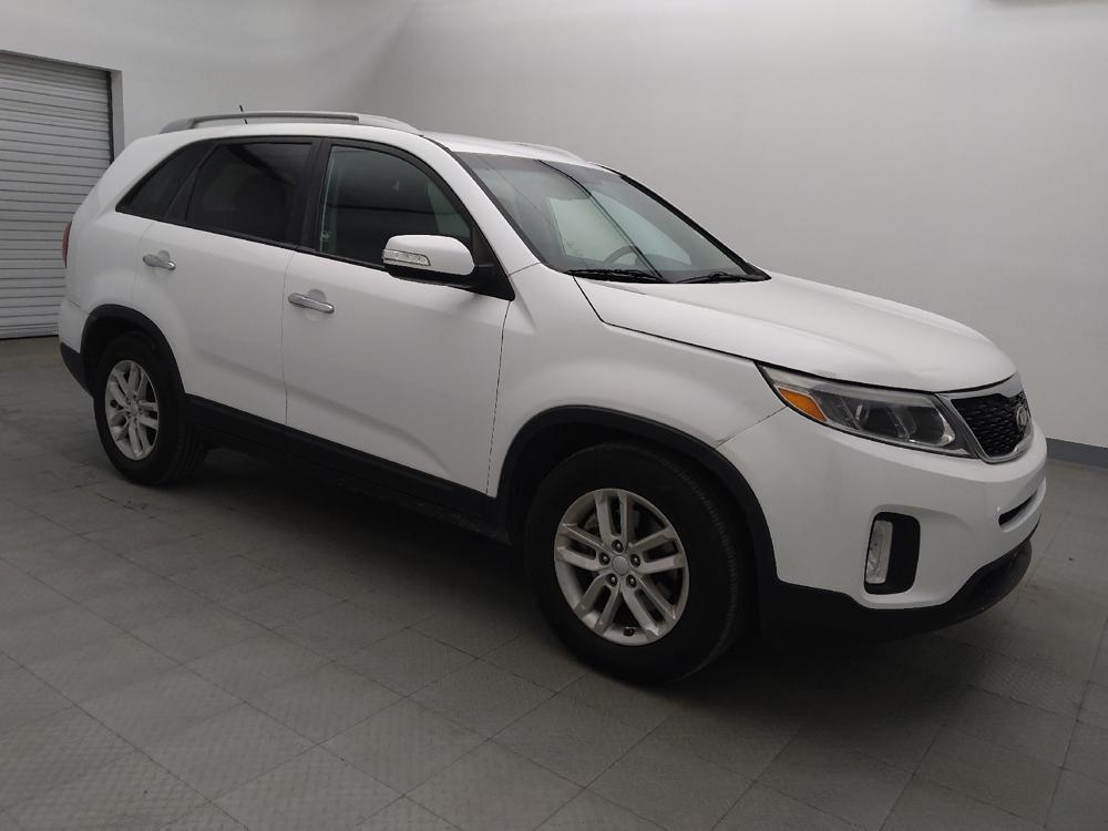 used 2015 Kia Sorento car, priced at $13,895