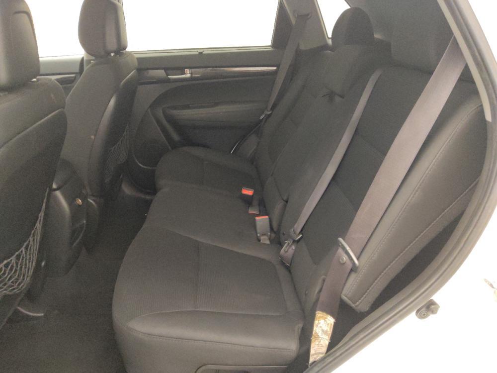 used 2015 Kia Sorento car, priced at $13,895