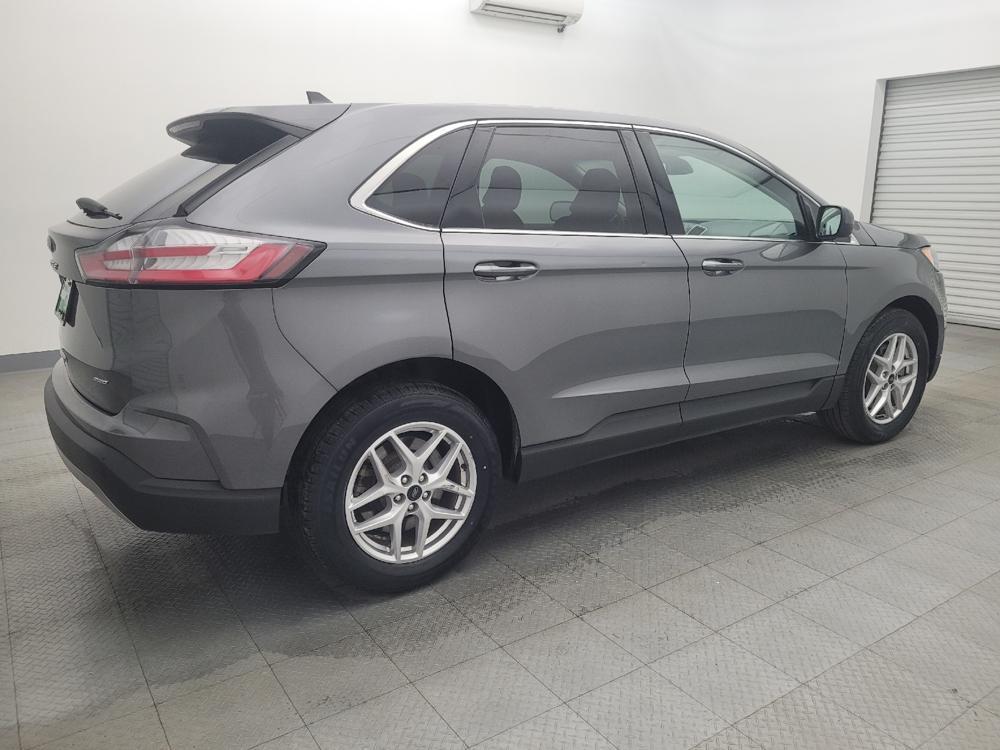 used 2024 Ford Edge car, priced at $26,195