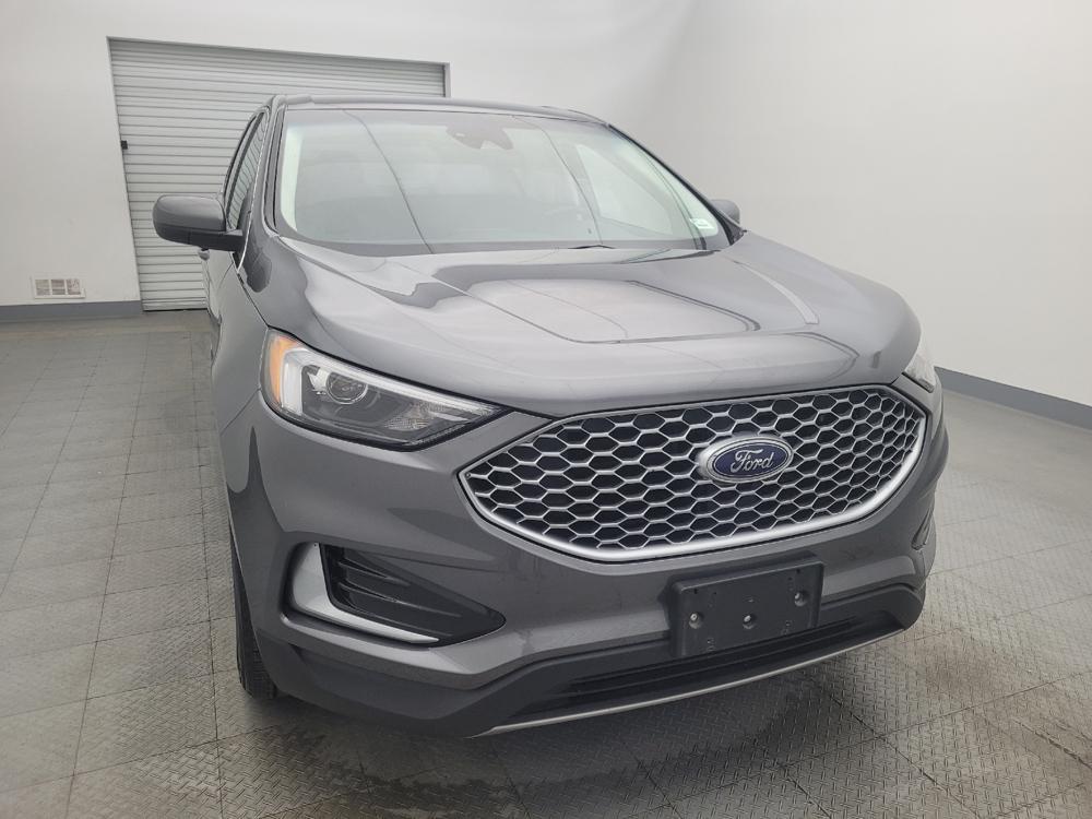 used 2024 Ford Edge car, priced at $26,195