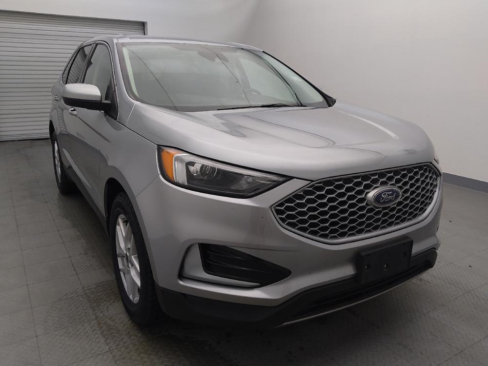 used 2024 Ford Edge car, priced at $29,895