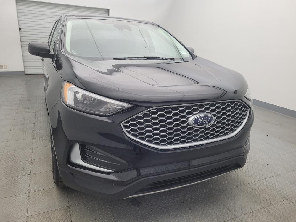 used 2024 Ford Edge car, priced at $24,595