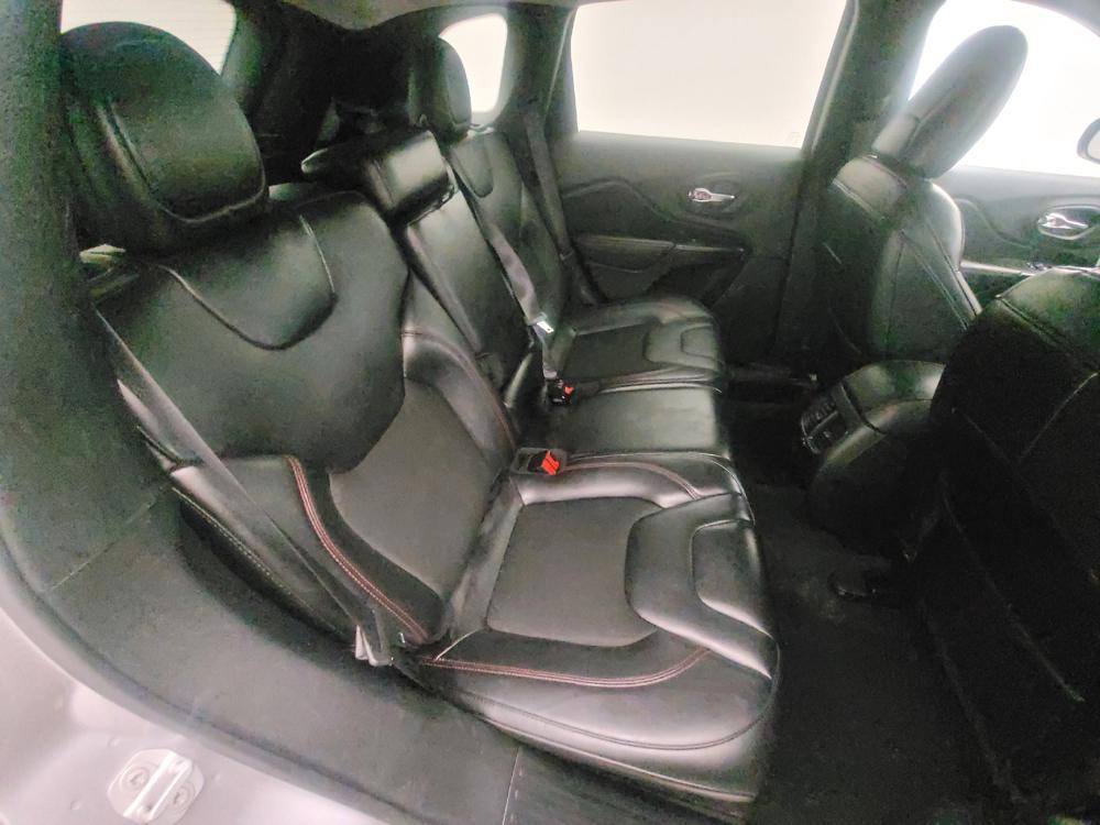 used 2020 Jeep Cherokee car, priced at $18,795