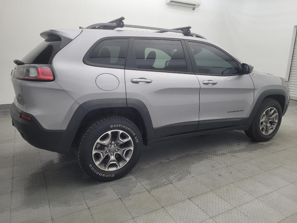 used 2020 Jeep Cherokee car, priced at $18,795