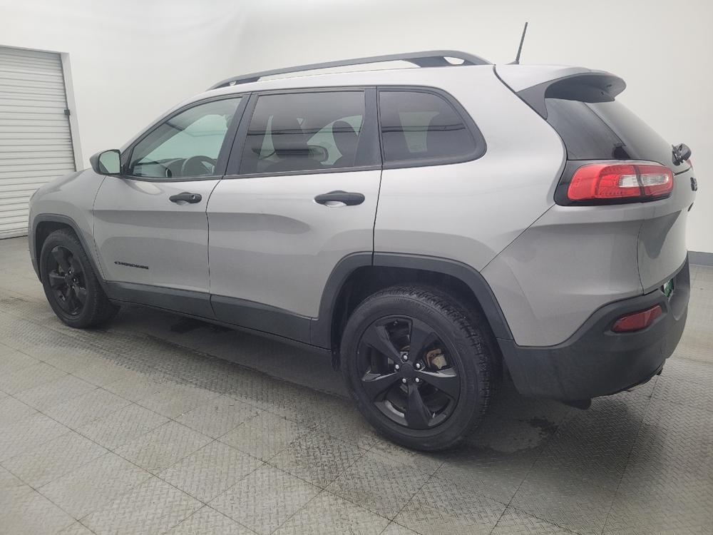 used 2016 Jeep Cherokee car, priced at $14,295