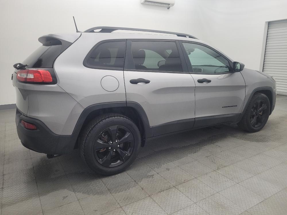 used 2016 Jeep Cherokee car, priced at $14,295