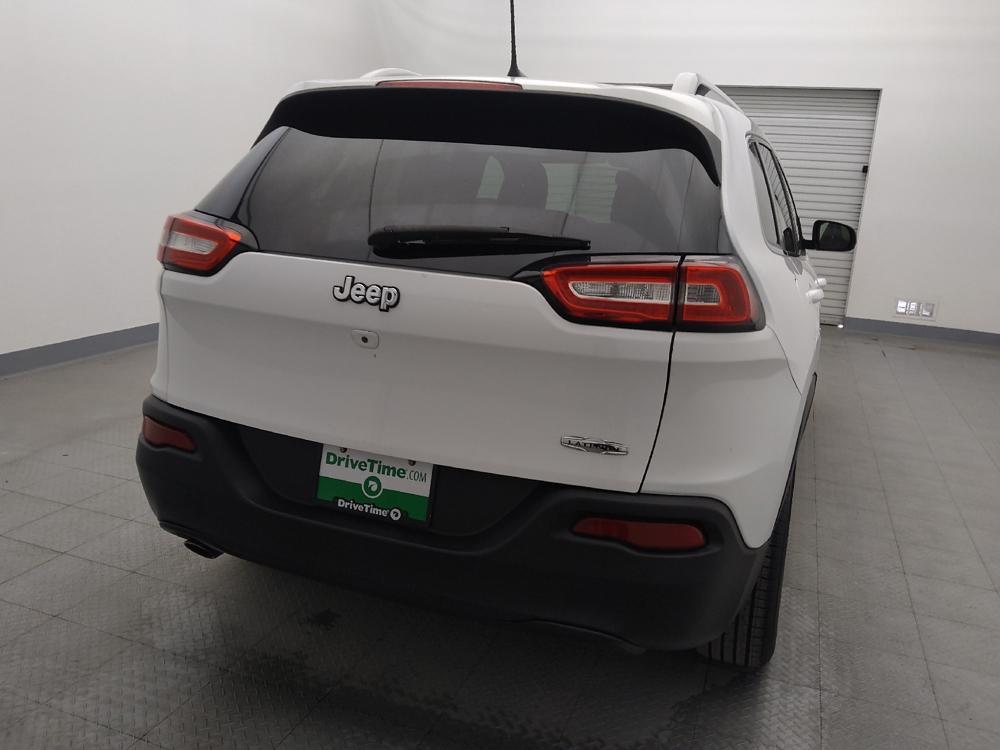used 2018 Jeep Cherokee car, priced at $15,595