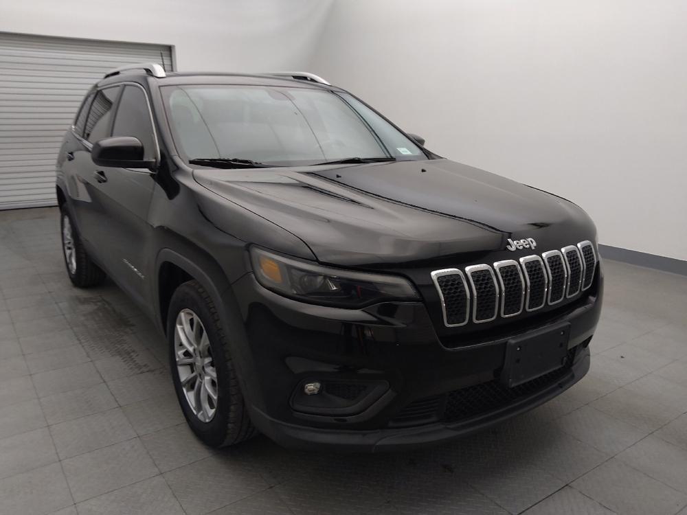used 2019 Jeep Cherokee car, priced at $18,895