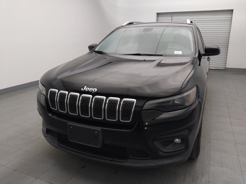 used 2019 Jeep Cherokee car, priced at $18,895