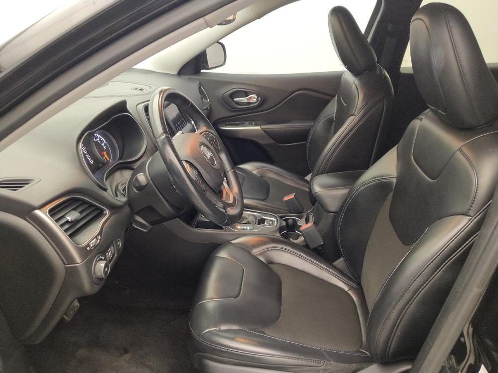 used 2019 Jeep Cherokee car, priced at $18,895