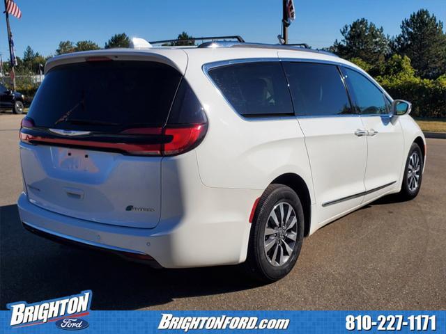 used 2021 Chrysler Pacifica Hybrid car, priced at $29,800