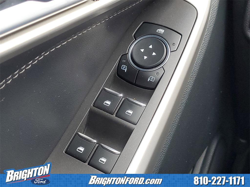 used 2023 Ford Explorer car, priced at $31,000