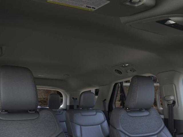 new 2025 Ford Explorer car, priced at $48,800