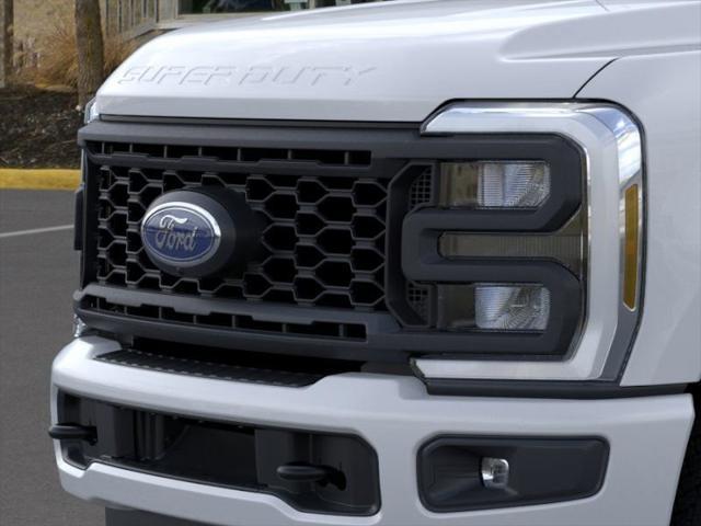 new 2024 Ford F-350 car, priced at $61,690