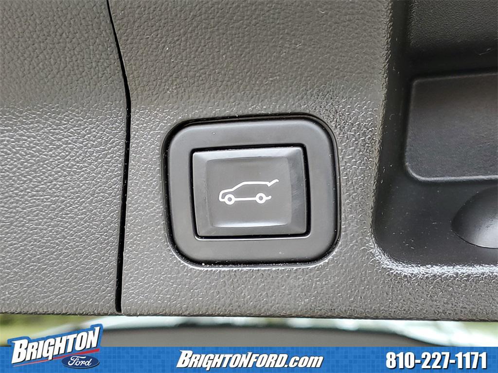 used 2023 GMC Acadia car, priced at $28,000