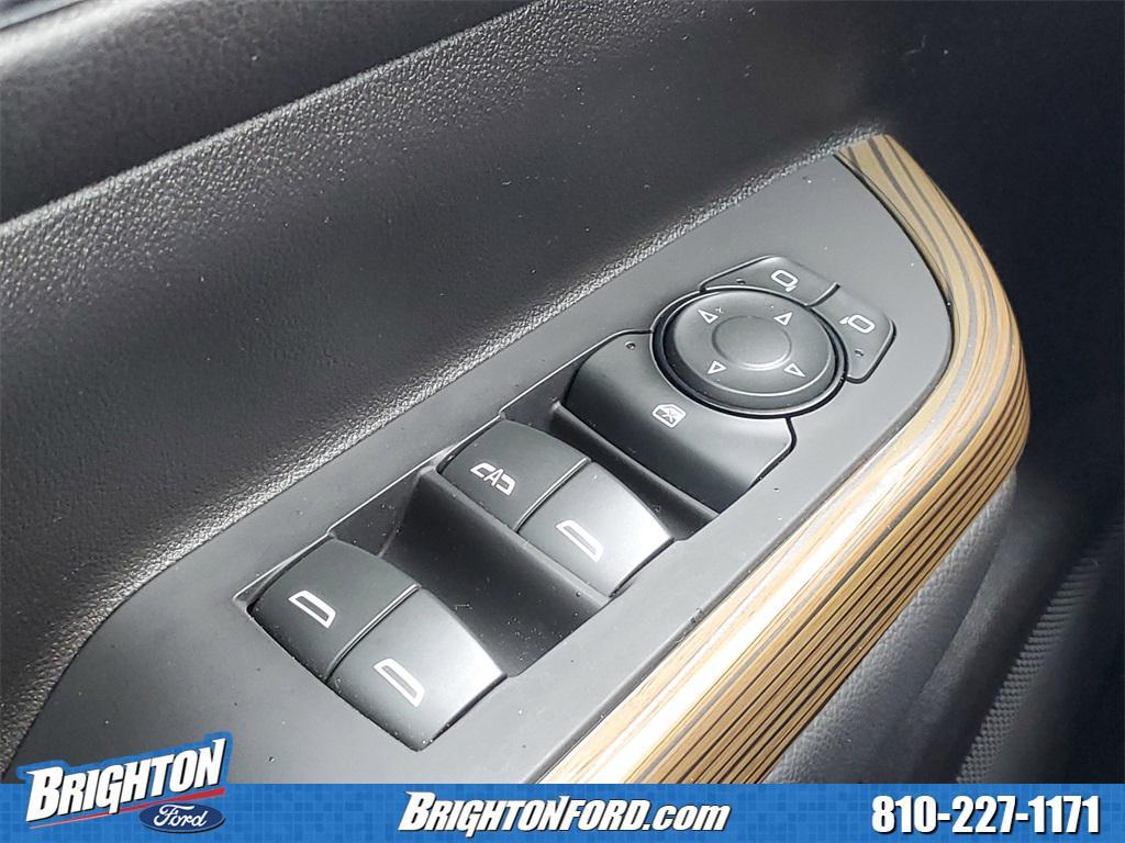 used 2023 GMC Acadia car, priced at $28,000