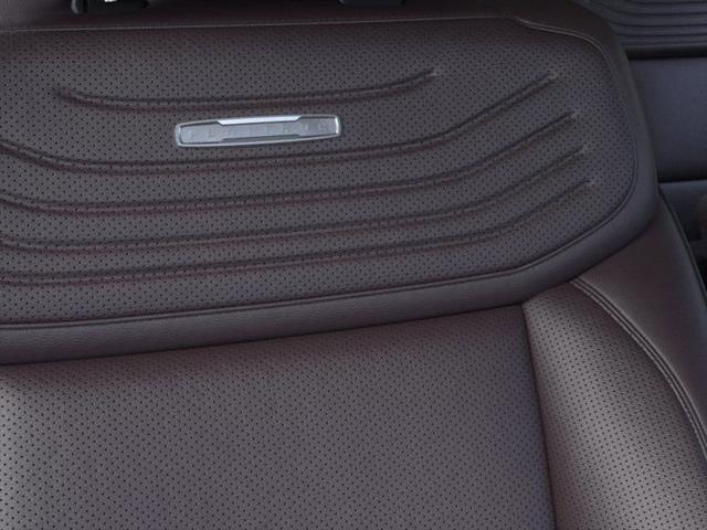 new 2025 Ford Expedition car, priced at $91,735
