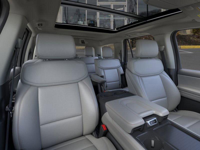 new 2025 Ford Expedition car, priced at $73,110
