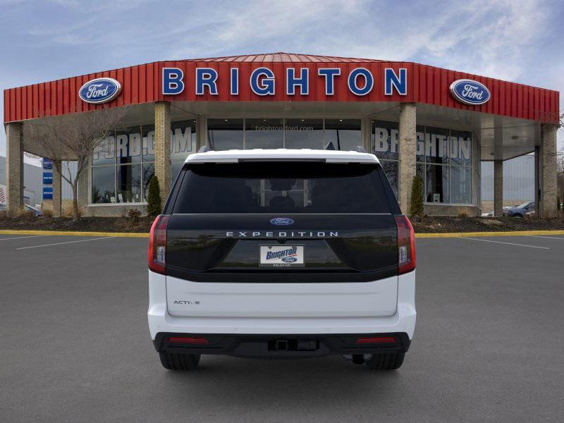 new 2025 Ford Expedition car, priced at $73,110