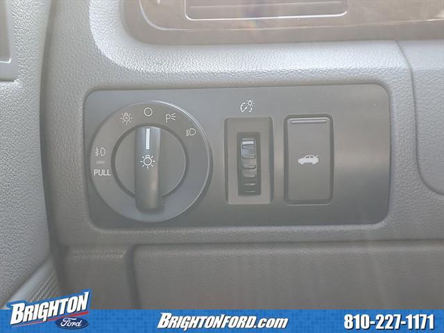used 2005 Ford Five Hundred car, priced at $1,800