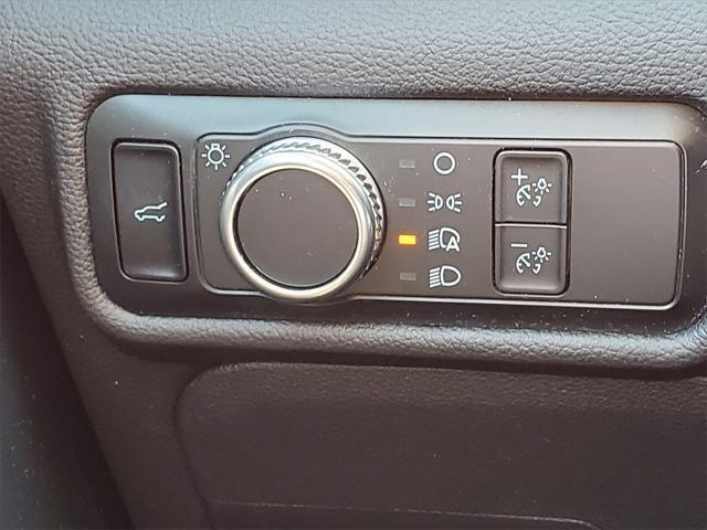 used 2023 Ford Explorer car, priced at $31,900