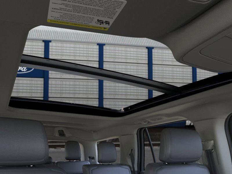 new 2025 Ford Expedition car, priced at $73,795